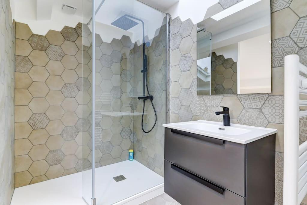 La Cambuse Topdestination-Bourg - Centre Ville - Classe 3 Etoiles Екстериор снимка