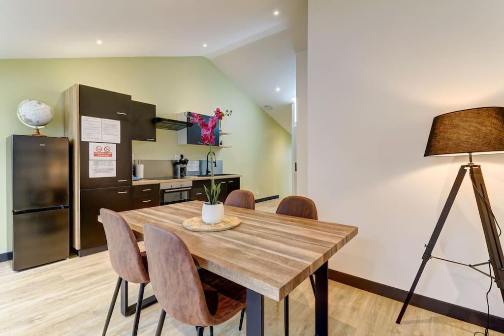 La Cambuse Topdestination-Bourg - Centre Ville - Classe 3 Etoiles Екстериор снимка